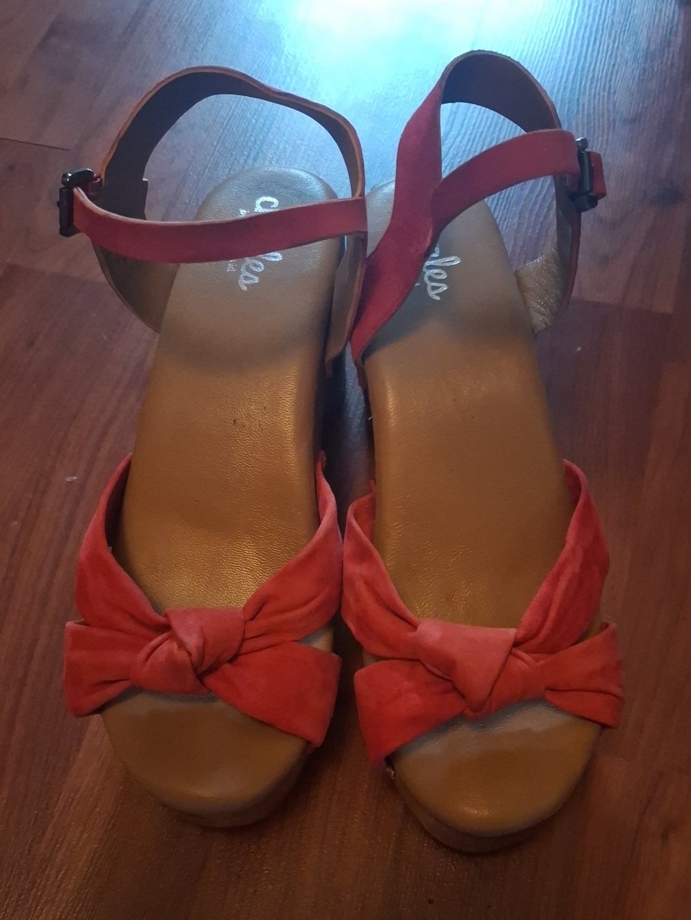 Charles David Red Knot-Front Women’s Wedges